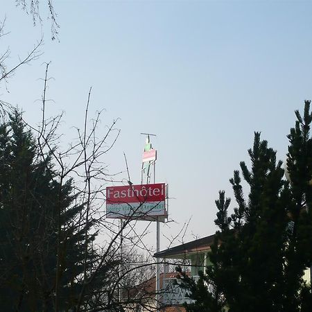 Fasthotel Geneve Gex Exterior foto