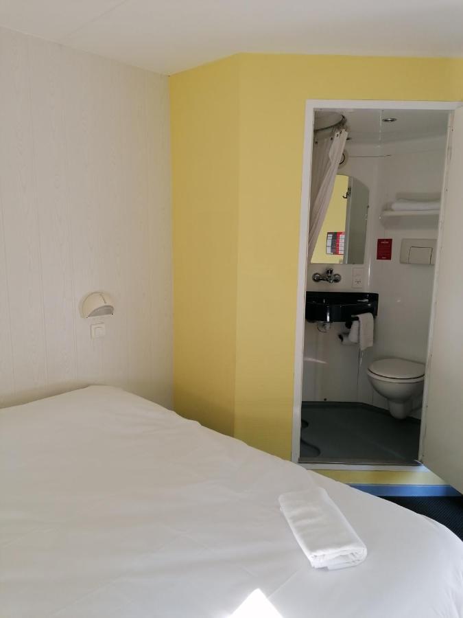 Fasthotel Geneve Gex Exterior foto